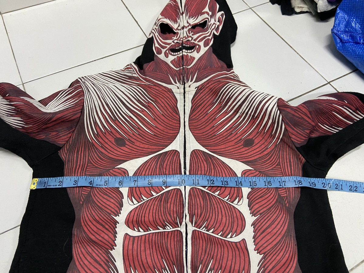 Japanese Brand ATTACK ON TITAN MUSCLE FULL ZIPPER HOODIE Size US S / EU 44-46 / 1 - 13 Thumbnail