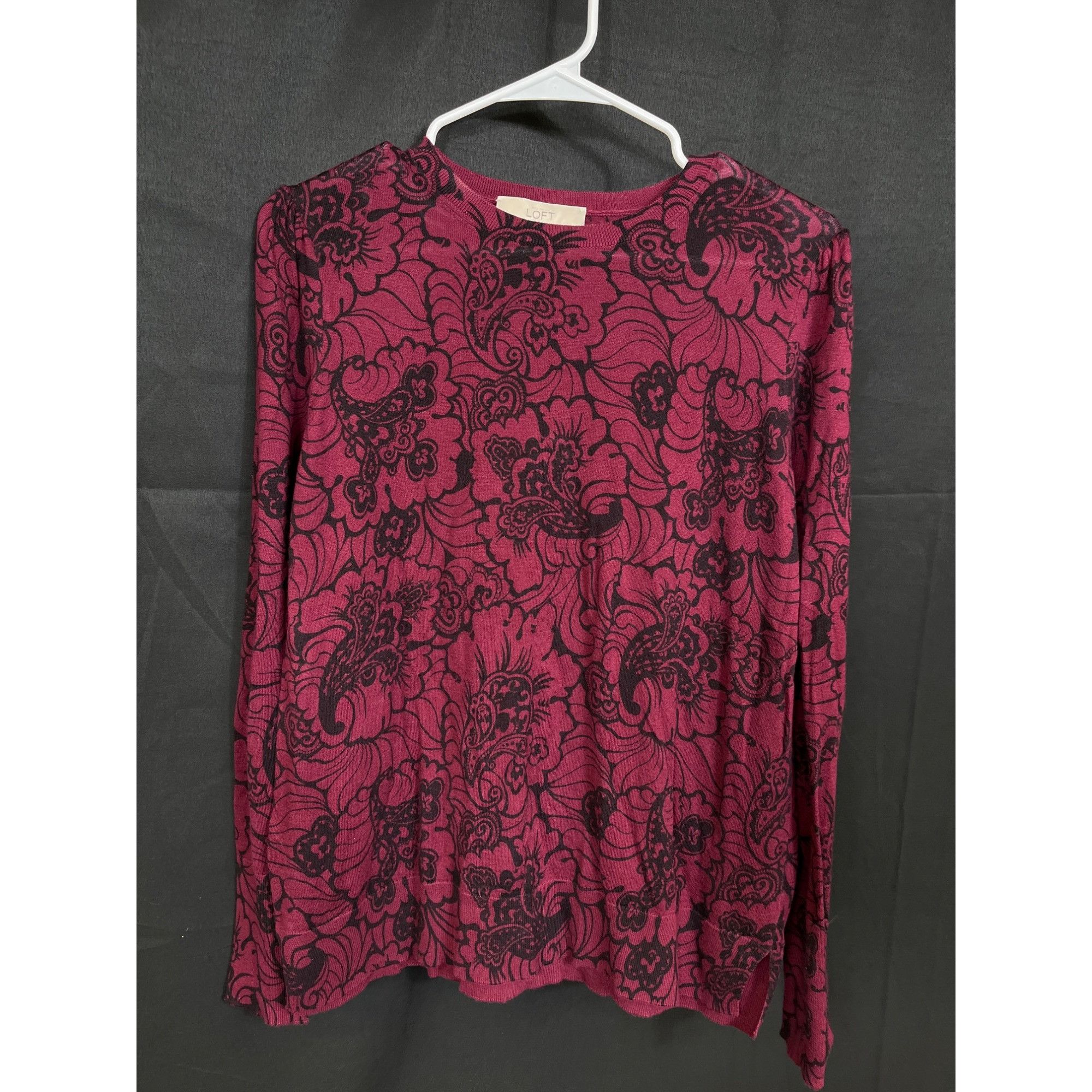 Loft LOFT SKU 7743 Womens Purple and Black Floral Sweater Size L Size L / US 10 / IT 46 - 1 Thumbnail