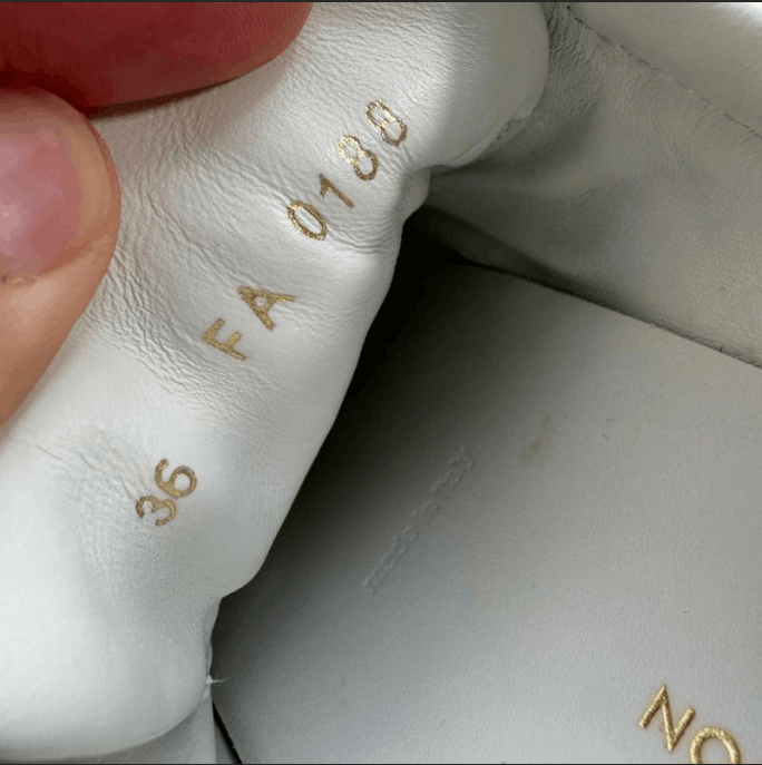 Louis Vuitton Louis Vuitton low-top shoes Size US 6 / IT 36 - 7 Thumbnail