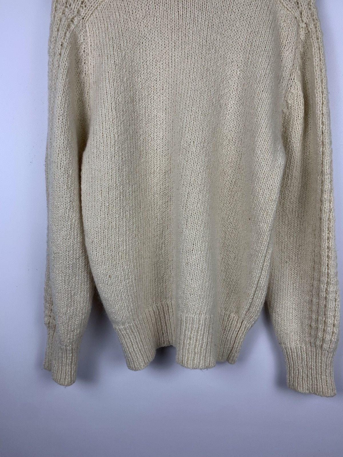 Vintage Vintage Gaeltarra Irish Handknit Wool Aran Sweater Size 42 Size US XS / EU 42 / 0 - 12 Thumbnail