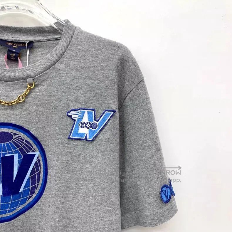 Louis Vuitton Louis Vuitton Gray Logo Embroidered T. Size US M / EU 48-50 / 2 - 3 Thumbnail