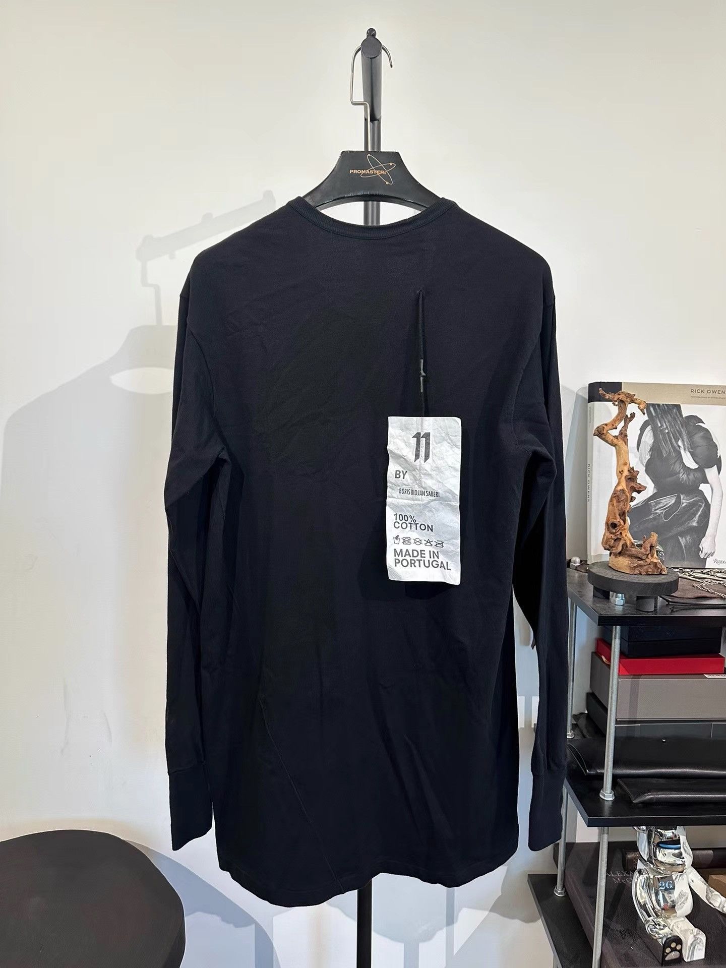 11 By Boris Bidjan Saberi 11by BBS LS1 Embroidered Long Sleeve Base Layer K35 Size US XL / EU 56 / 4 - 2 Thumbnail
