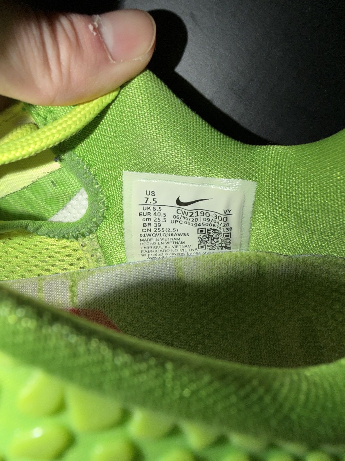 Nike NIKE KOBE 6 PROTO GRINCH SZ 7.5 Size US 7.5 / EU 40-41 - 7 Thumbnail