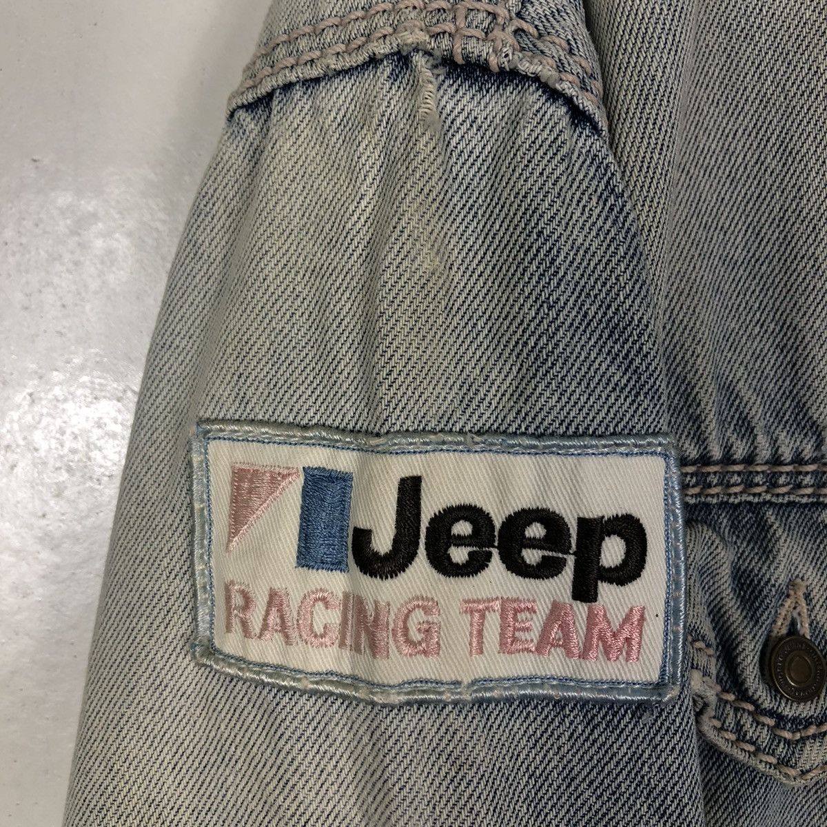 Japanese Brand 🔥Vintage Trucker Denim Jacket Racing Pirelli Italy Big Logo Size US M / EU 48-50 / 2 - 14 Thumbnail