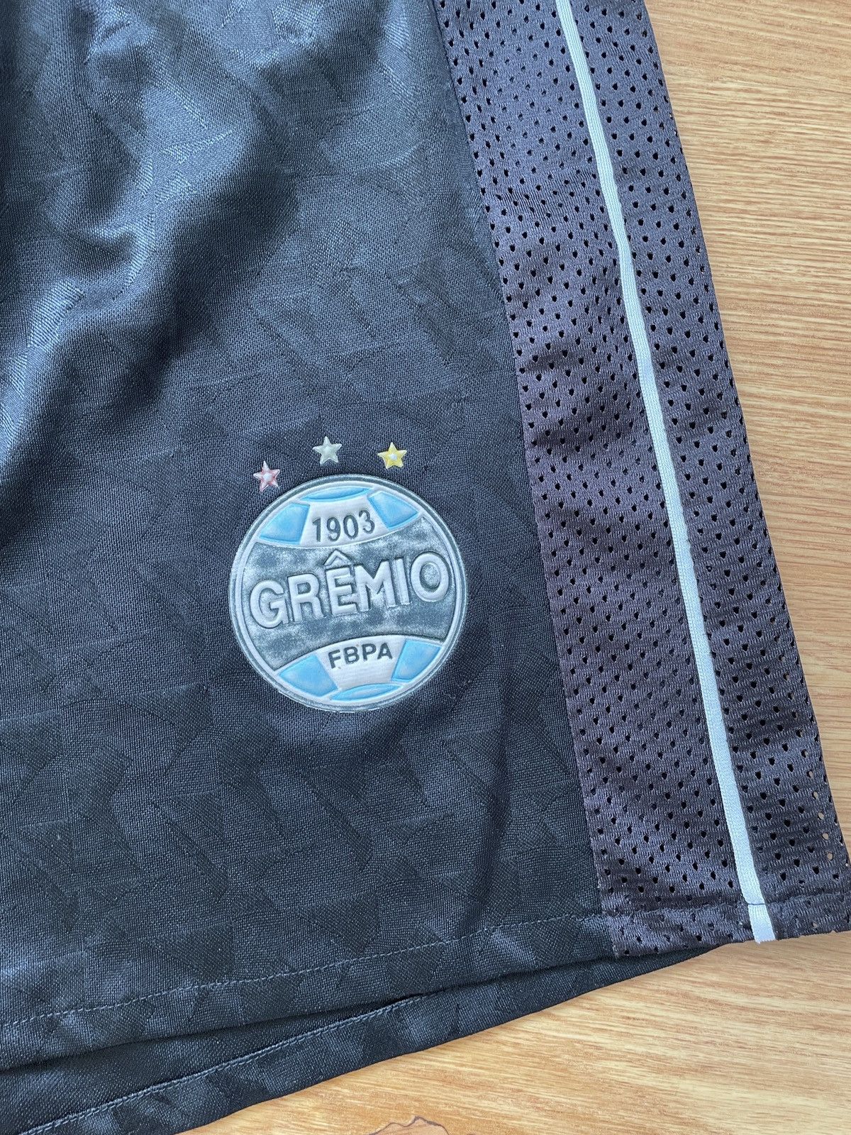 Penalty Vintage Gremio Penalty Brasil Football Soccer shorts 90’s Size US 34 / EU 50 - 3 Thumbnail