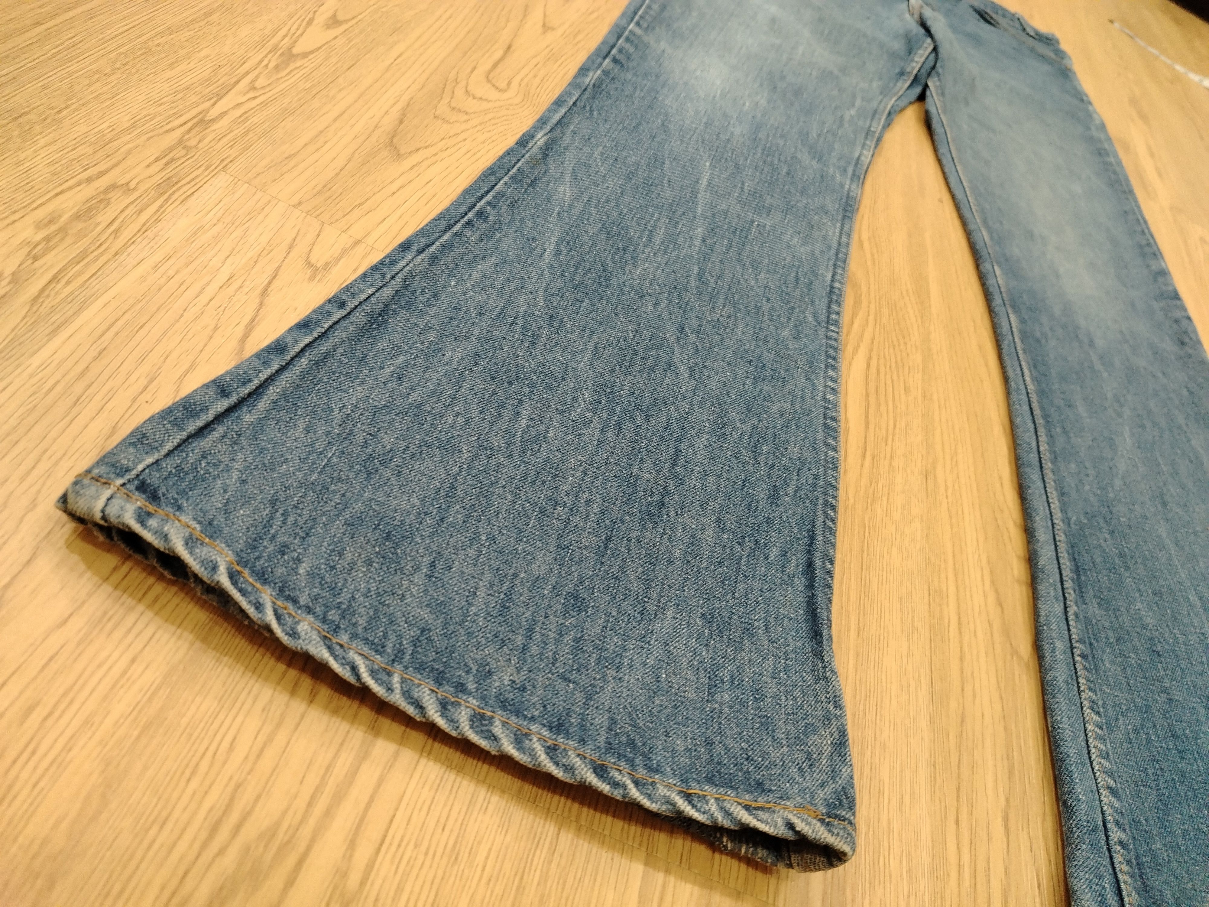 Levi's Levis 646 Jeans Flare Bell Bottom Bootcut Vintage #8 Size US 36 / EU 52 - 7 Thumbnail