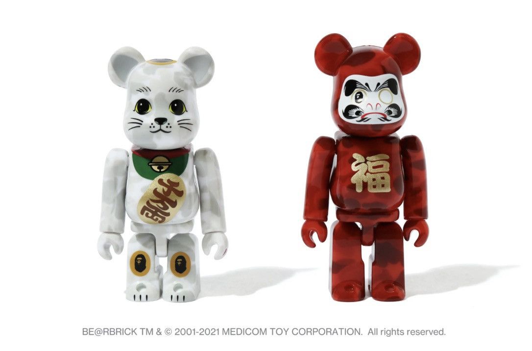 Bape × Medicom Toy A Bathing Ape Be@rbrick 100% Bape Lucky Cat & Daruma 2pcs Size ONE SIZE - 1 Thumbnail