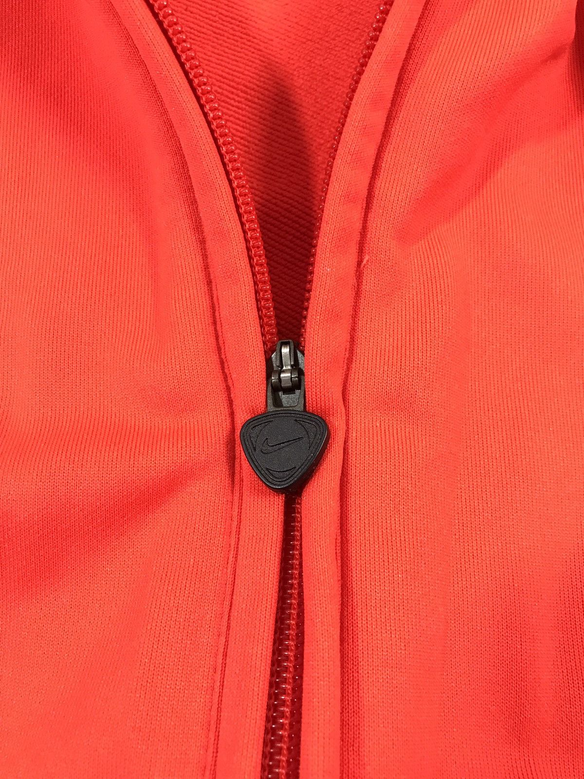 Vintage Vintage Nike Track Zip Jacket Size US M / EU 48-50 / 2 - 8 Thumbnail
