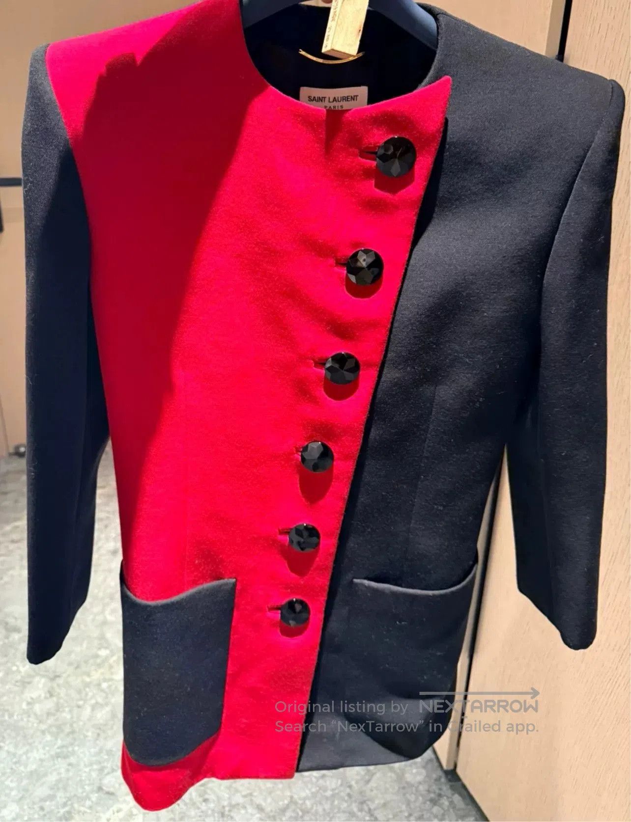 Saint Laurent Paris YSL Saint Laurent Red Black Blazer. Size XS / US 0-2 / IT 36-38 - 1 Thumbnail