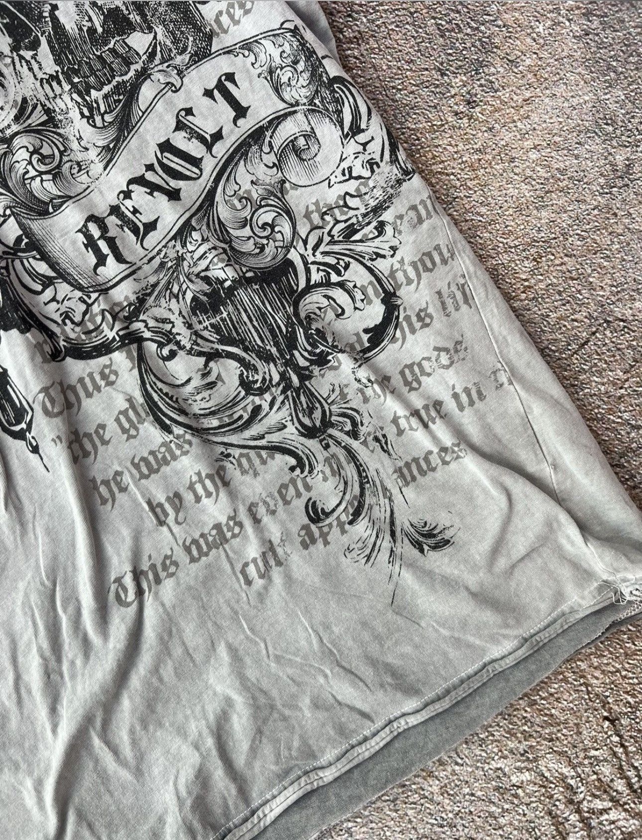 Affliction × Japanese Brand Y2K skull Japan archival Avant Garde washed style crazy tee Size US L / EU 52-54 / 3 - 3 Thumbnail