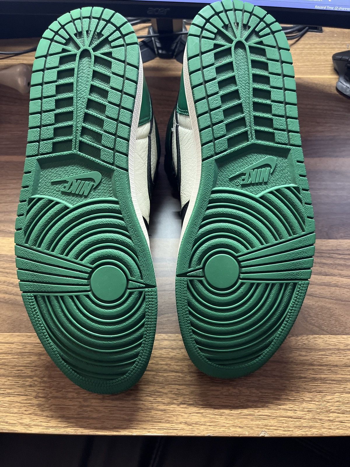 Jordan Brand Jordan 1 Pine green 1.0 2018 Size US 12 / EU 45 - 5 Thumbnail