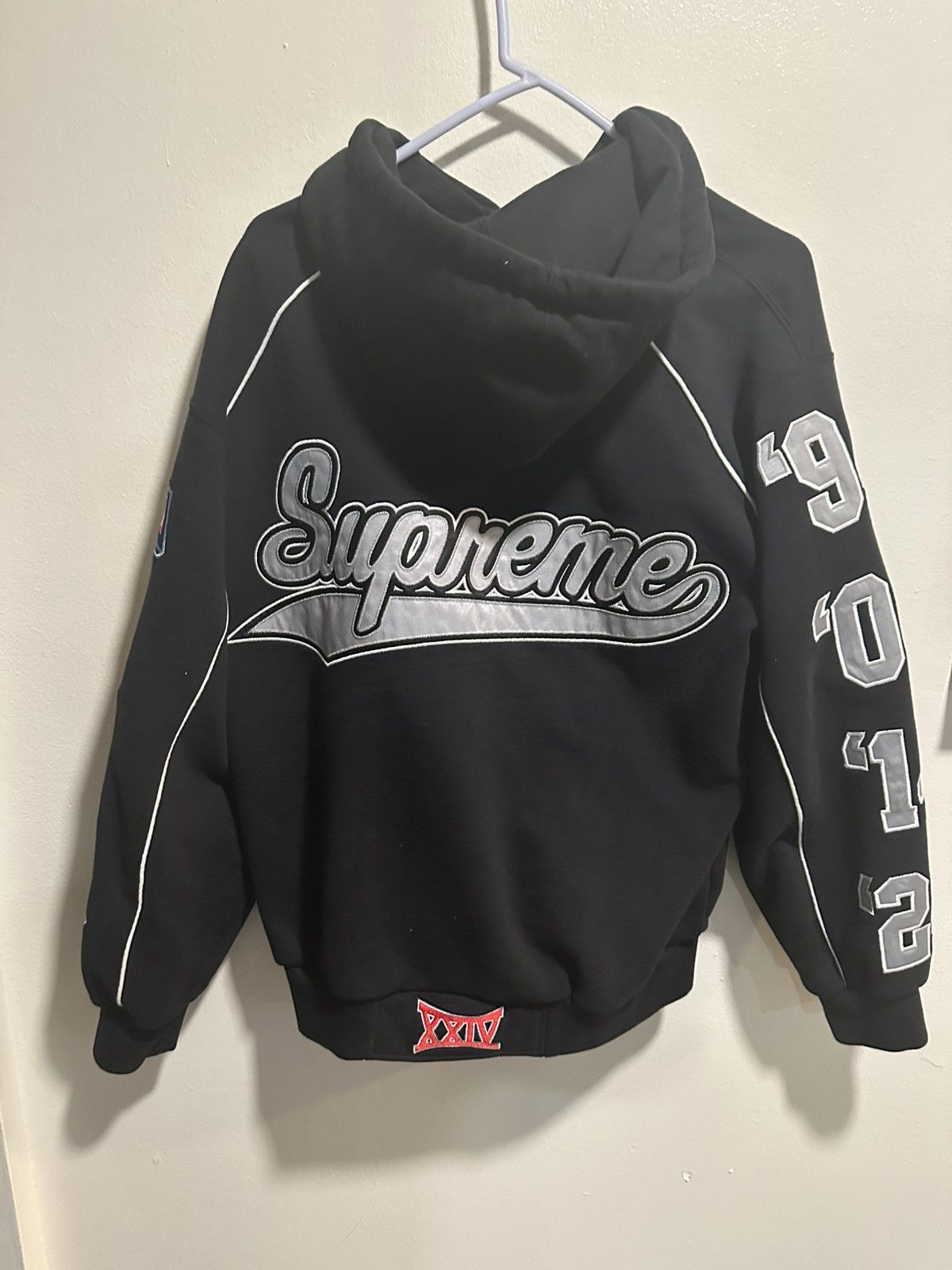 Supreme Playoffs Zip Up Hooded Sweatshirt Size US M / EU 48-50 / 2 - 5 Thumbnail