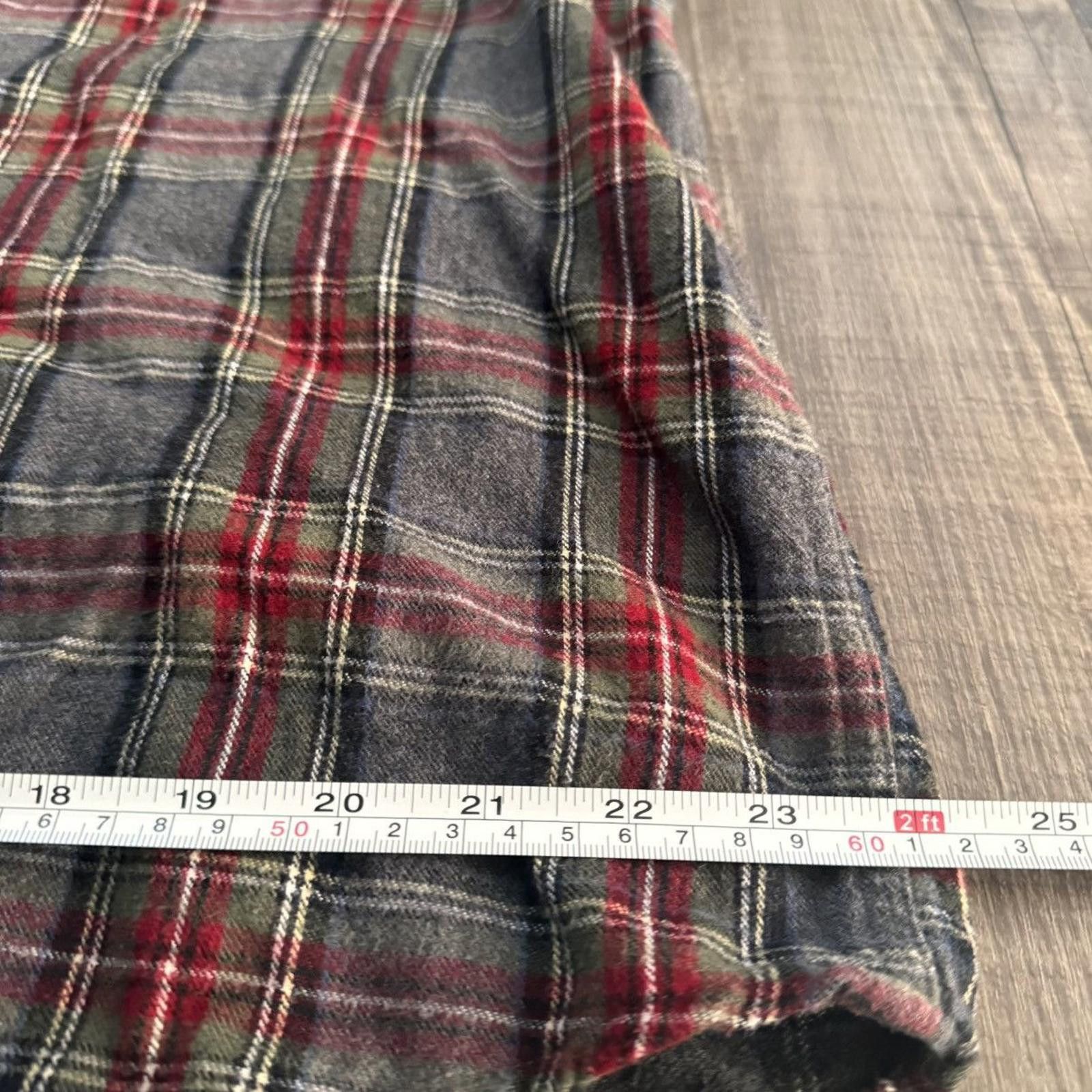 L.L. Bean L.L. BEAN • Vintage Plaid Flannel (L) Size US L / EU 52-54 / 3 - 6 Thumbnail