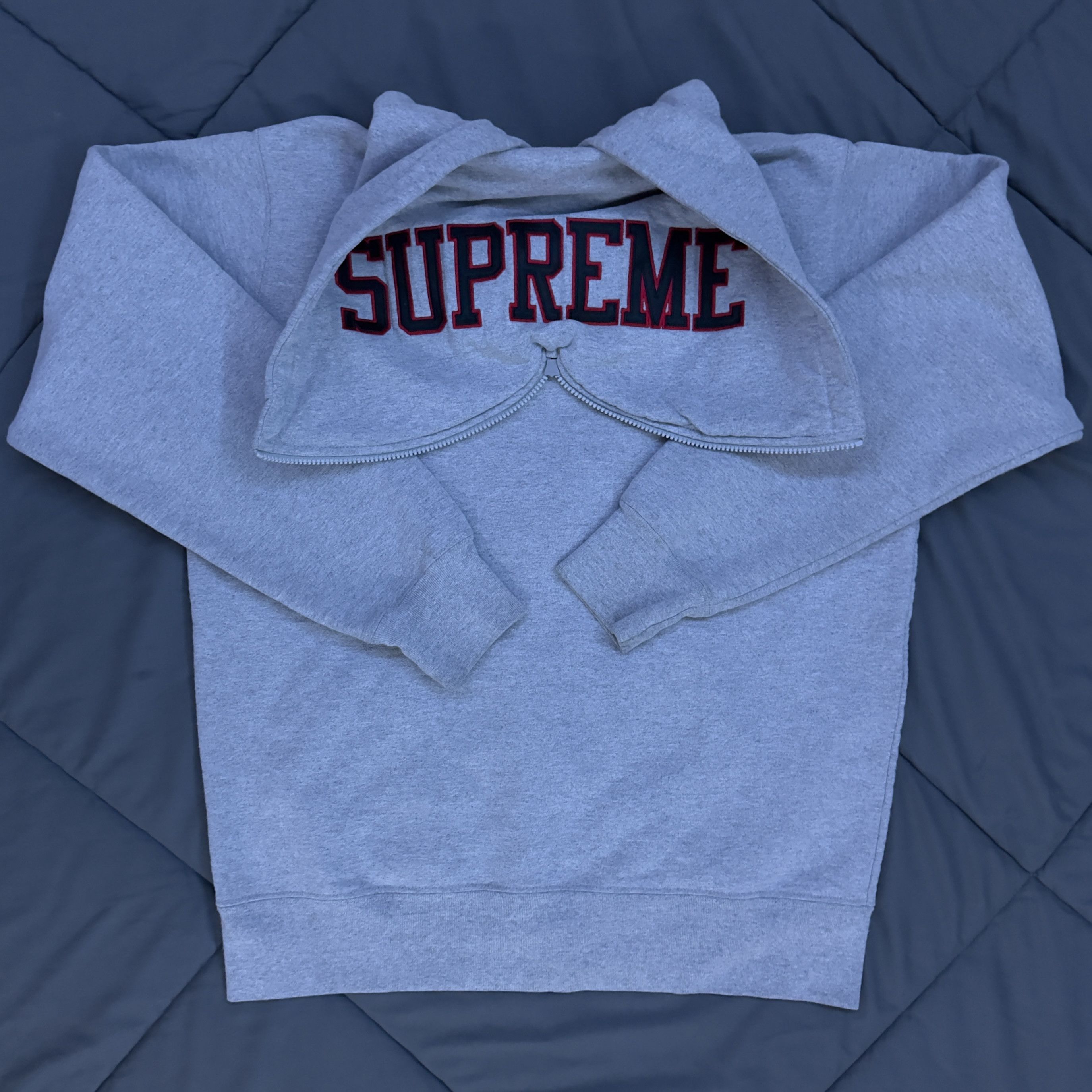 Supreme Supreme Split Hood Zip-Up Grey size Large Size US L / EU 52-54 / 3 - 3 Thumbnail
