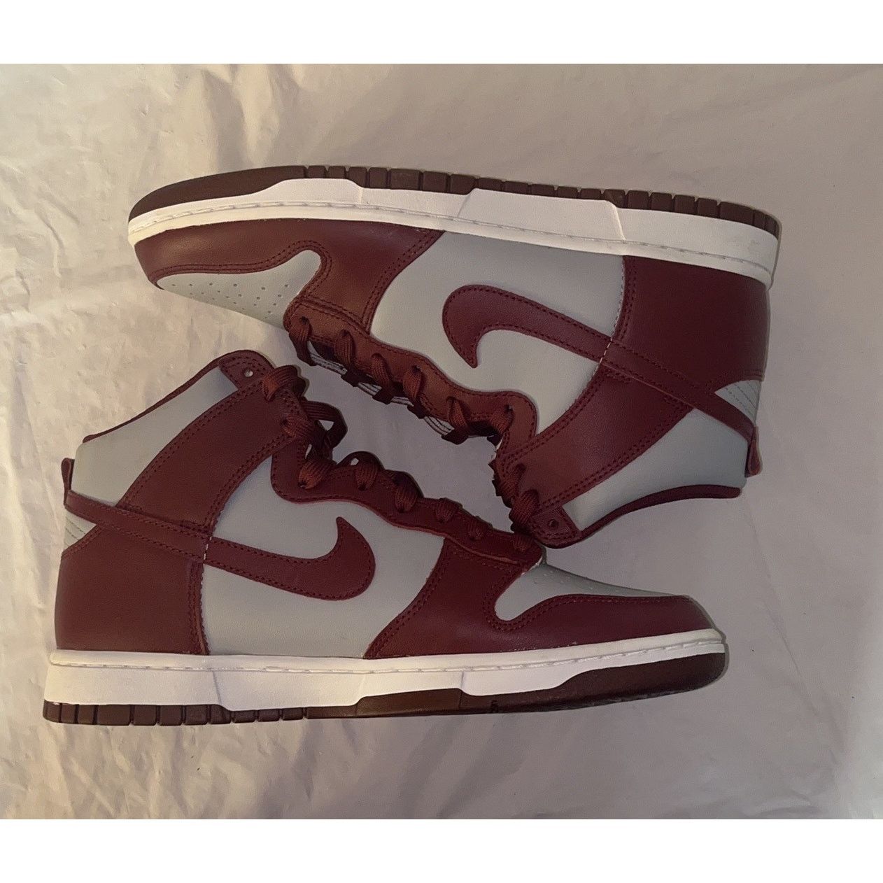 Nike Nike Dunk High Retro Dark Beetroot Wolf Grey DD1399-600 Size US 9.5 / EU 42-43 - 2 Thumbnail