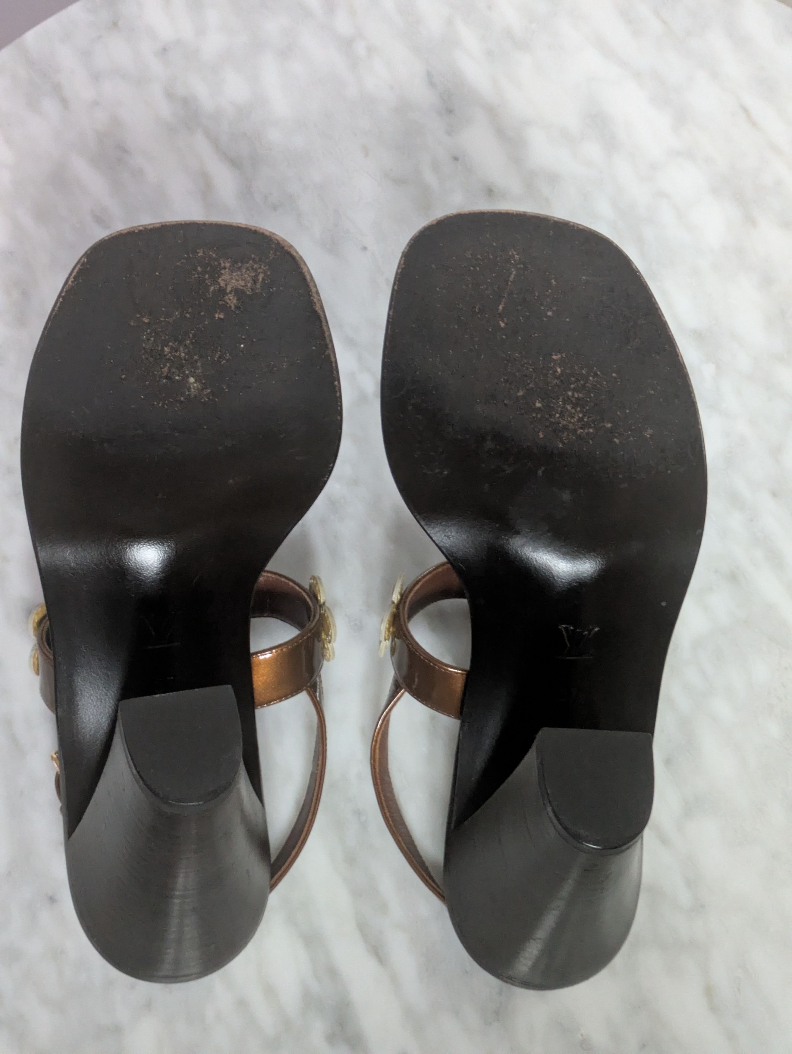 Louis Vuitton Early 2000s Louis Vuitton Chunky Flower Block Heel Sandals Size US 6 / IT 36 - 6 Thumbnail