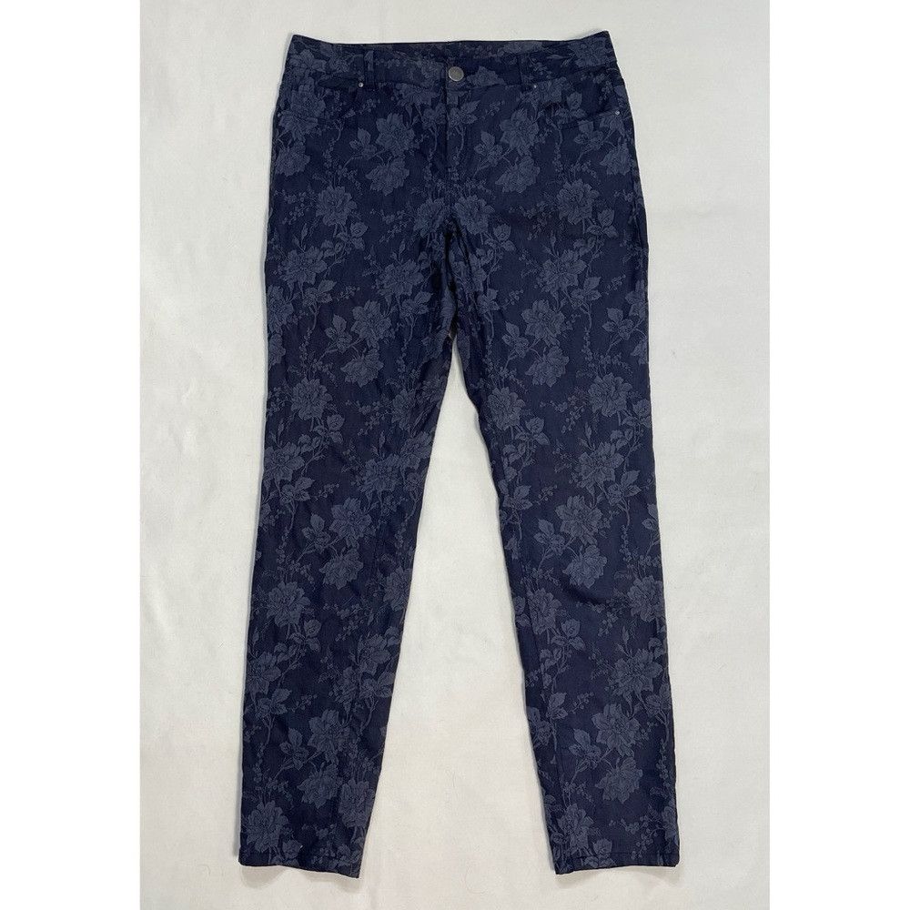 Other Style & Co Blue Denim Floral Pattern Crop Jeans Size 8 Size 30" / US 8 / IT 44 - 1 Thumbnail