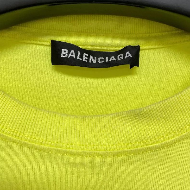Balenciaga Balenciaga Fluorescent Green Short Sleeve Tee Size US S / EU 44-46 / 1 - 2 Thumbnail
