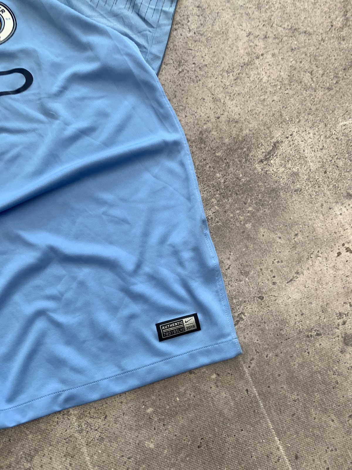 Nike × Vintage Vintage Nike Manchester City Kun Aguero 2018 blockcore Size US XL / EU 56 / 4 - 7 Thumbnail