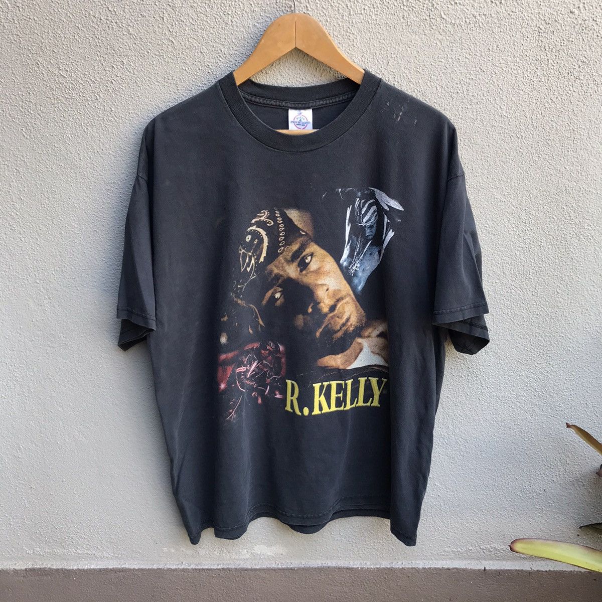 Vintage R KELLY x ASHANTI rap tee y2k hiphop
