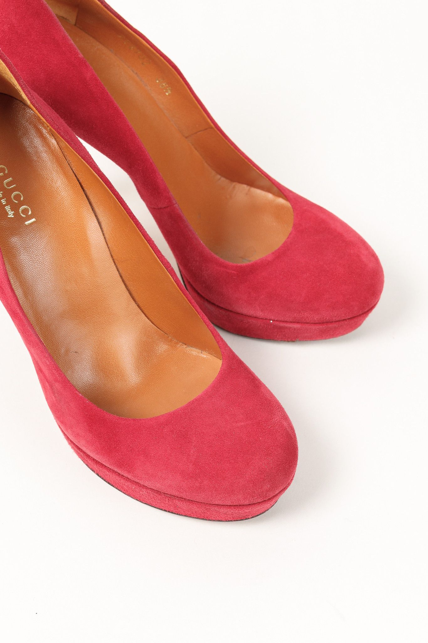 Gucci Gucci Raspberry Suede Platform Round-Toe Stiletto Pumps Size US 6 / IT 36 - 6 Thumbnail