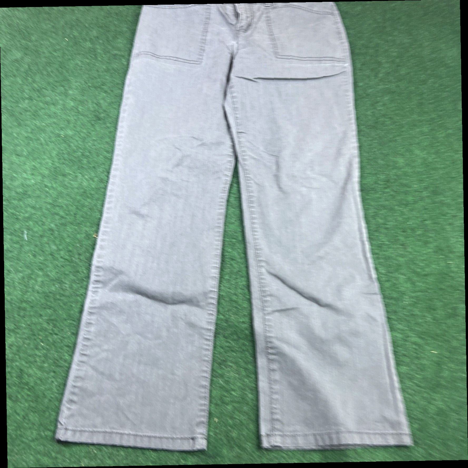 Gloria Vanderbilt Gloria Vanderbilt MONA Size 8 Petite Gray Straight Leg Dress Women's Pants Size 30" / US 8 / IT 44 - 2 Thumbnail