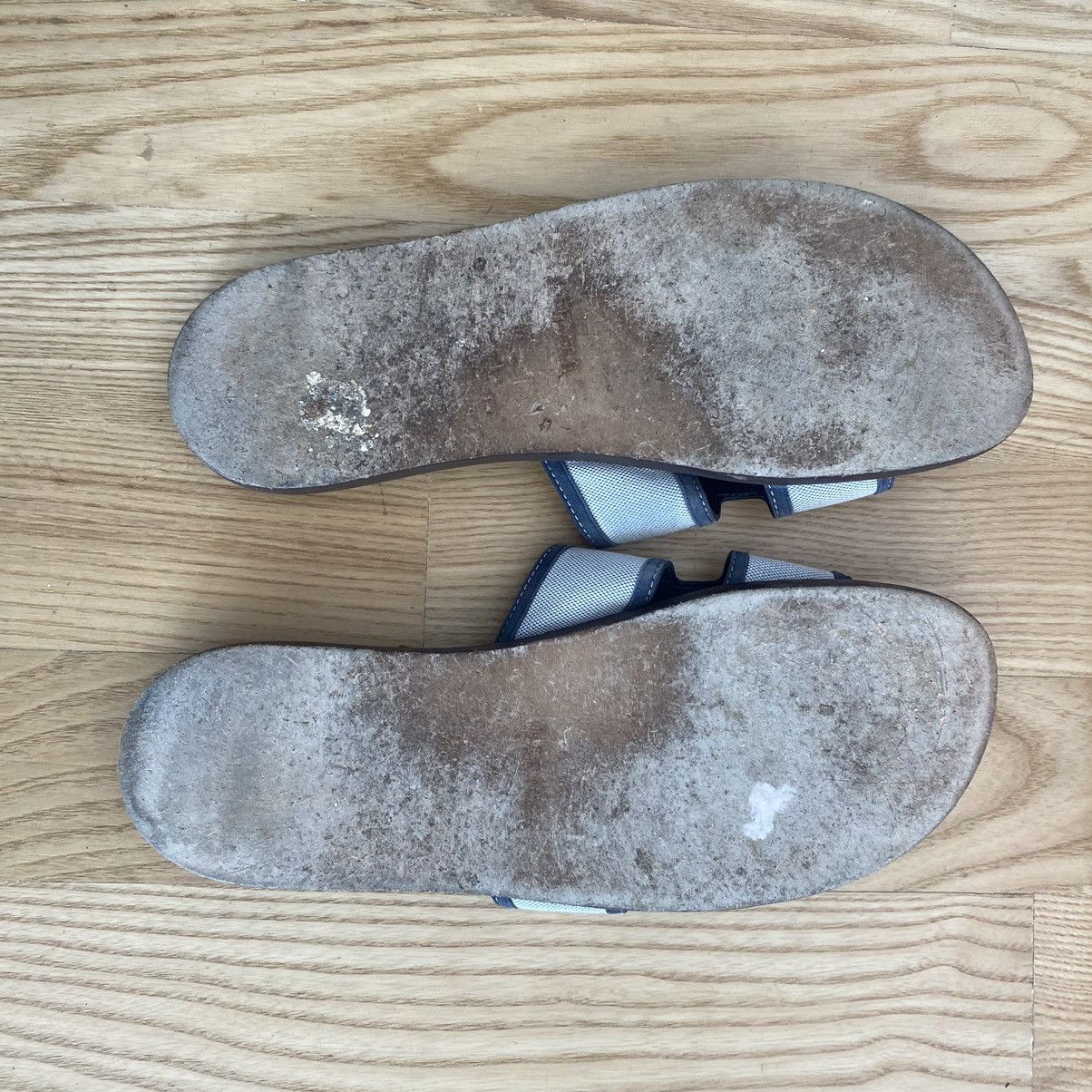 Hermes Hermes Izmir Mens Sandals Shoes Grey Canvas Blue Suede Size US 13 / EU 46 - 6 Thumbnail