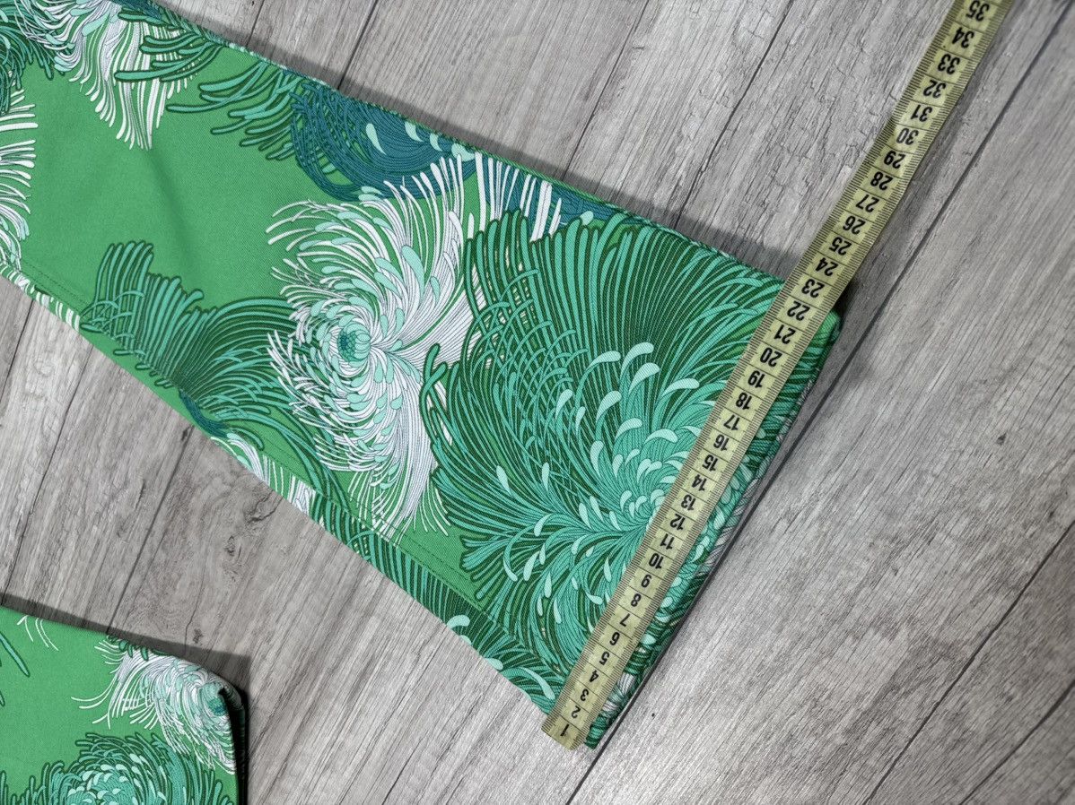 Gucci Gucci Green Floral Print Cotton Holiday Jeans Size 36 Rare Size 36" / US 14 / IT 50 - 17 Thumbnail
