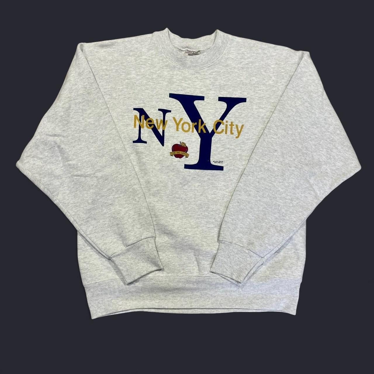 Fruit Of The Loom × Vintage Vintage 90’s New York City Big Apple Sweatshirt Size US L / EU 52-54 / 3 - 1 Thumbnail