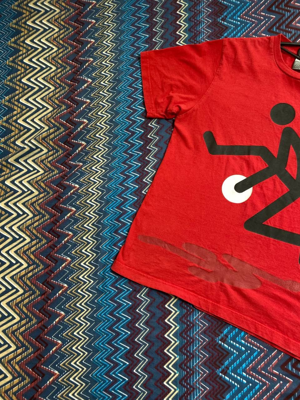 Nike Streetwear red T-Shirt Nike logo print Crazy Y2K Vintage Size US M / EU 48-50 / 2 - 9 Thumbnail