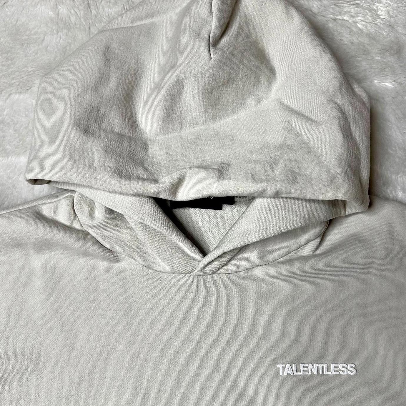 Talentless NWOT Talentless Lightweight Hoodie Cement Men S *Minor Flaw Size US S / EU 44-46 / 1 - 4 Thumbnail