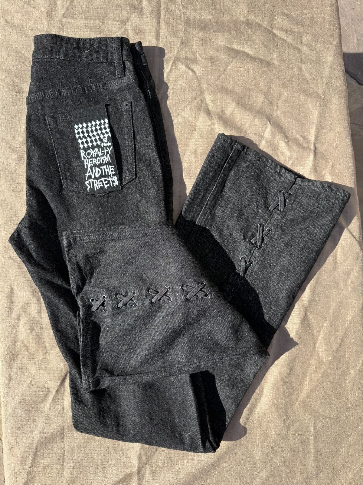 Ksubi KSUBI SOHO Ebony Laced Jeans Size 26" / US 2 / IT 38 - 3 Thumbnail