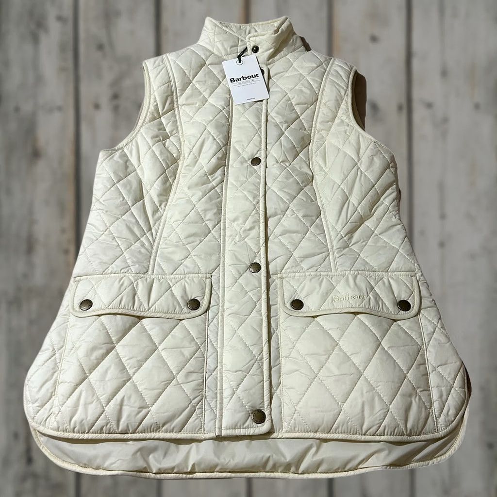 Barbour VINTAGE Barbour Otterburn Gilet Quilted Vest Women Ivory Size 6 NWT Size M / US 6-8 / IT 42-44 - 1 Thumbnail