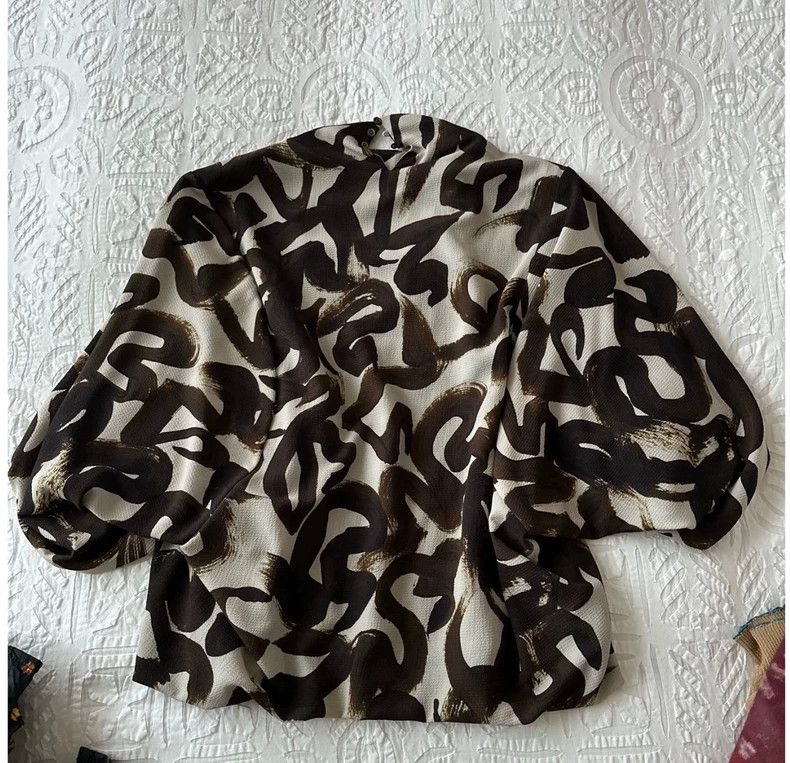 Dries Van Noten DRIES VAN NOTEN A loose bat-sleeved top with crow pattern Size S / US 4 / IT 40 - 1 Thumbnail