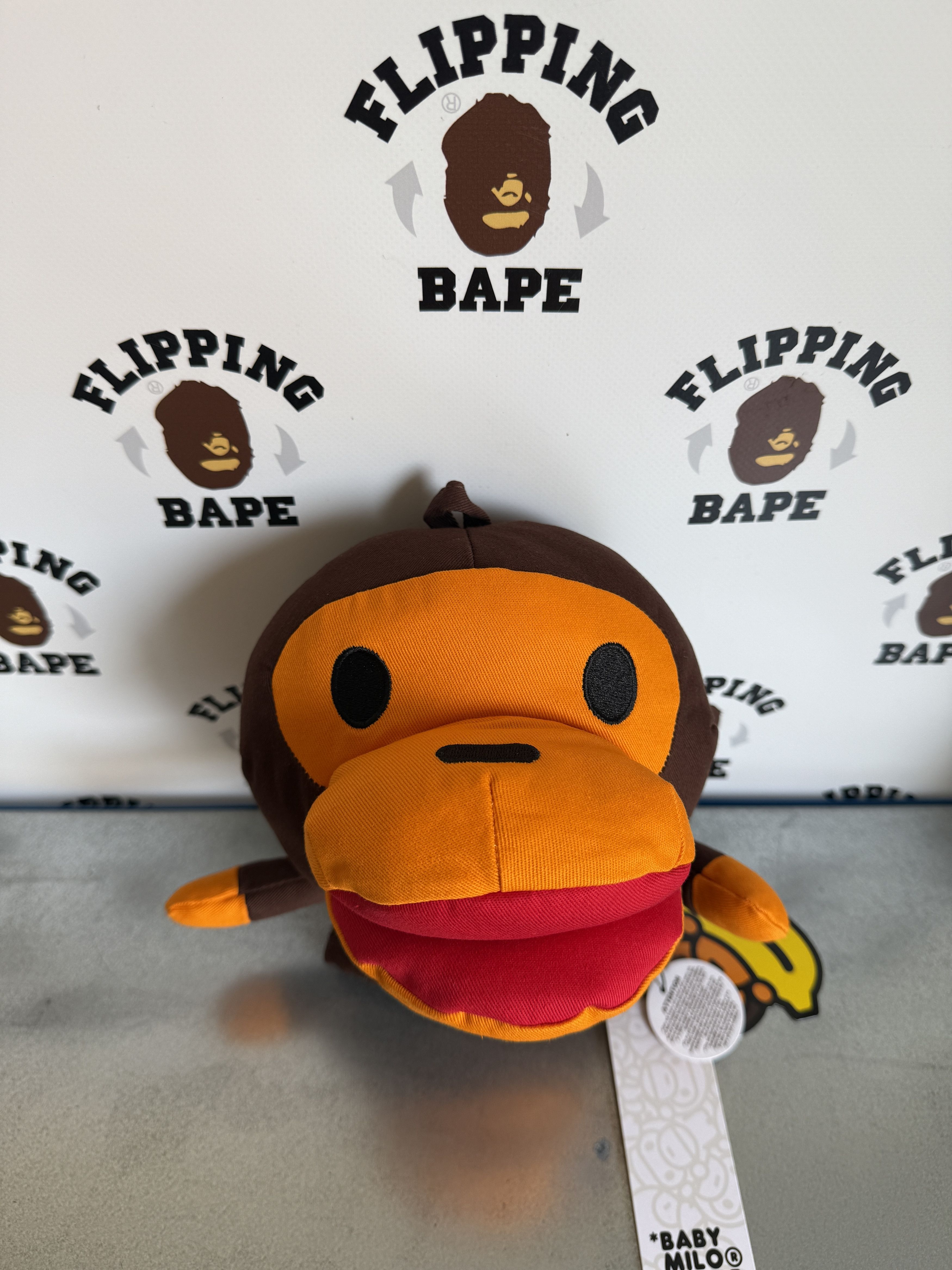 Bape BABY MILO OVEN GLOVE Size ONE SIZE - 2 Thumbnail