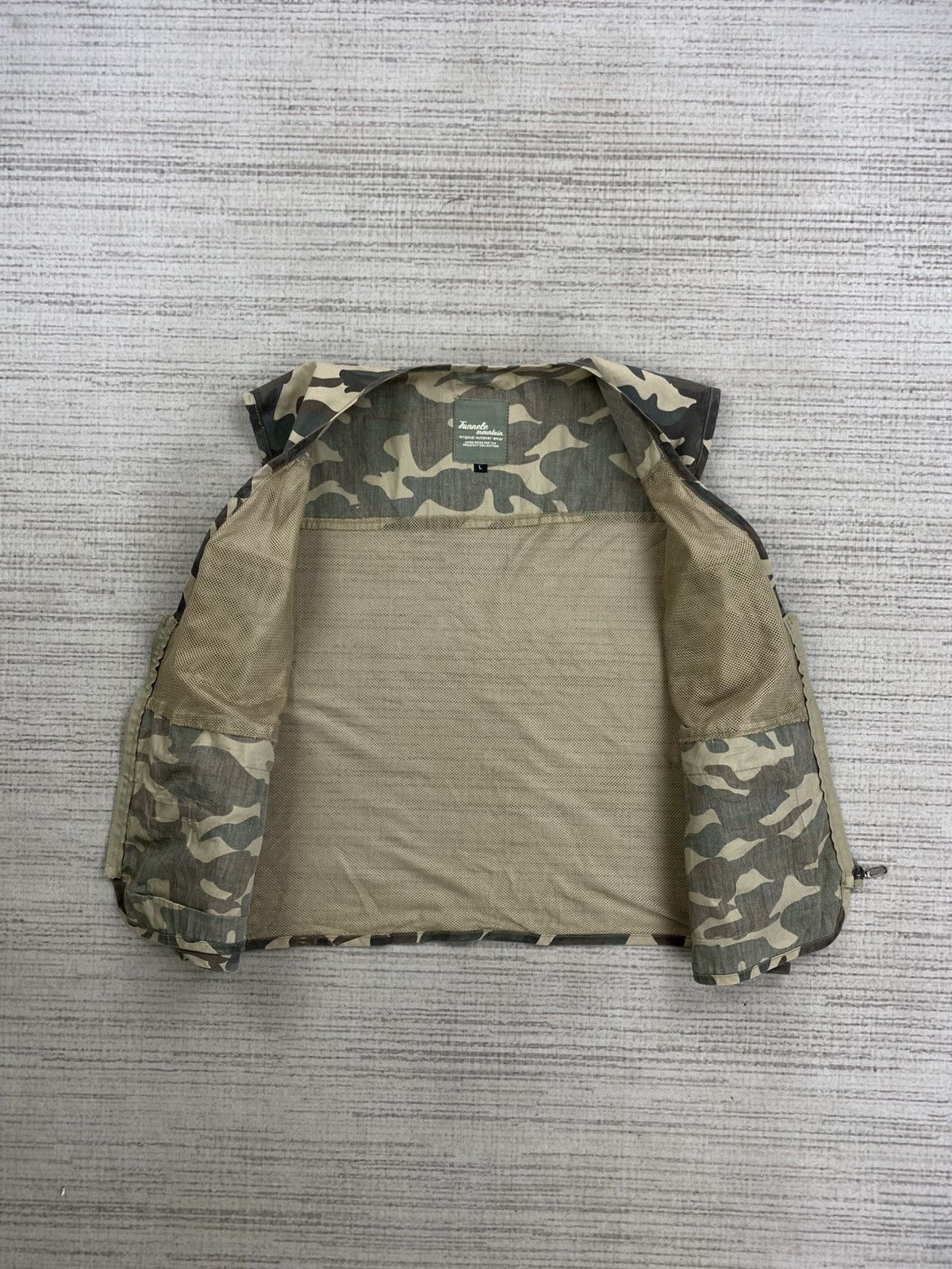 Designer × Japanese Brand × Vintage Vtg Funnele Mountain Outdoor Wear Military Style Vest Size US L / EU 52-54 / 3 - 5 Thumbnail