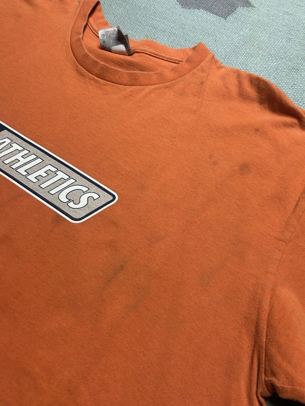 Vintage Vintage t shirt Nike athletics spell out logo sports XXL Size US XXL / EU 58 / 5 - 4 Thumbnail