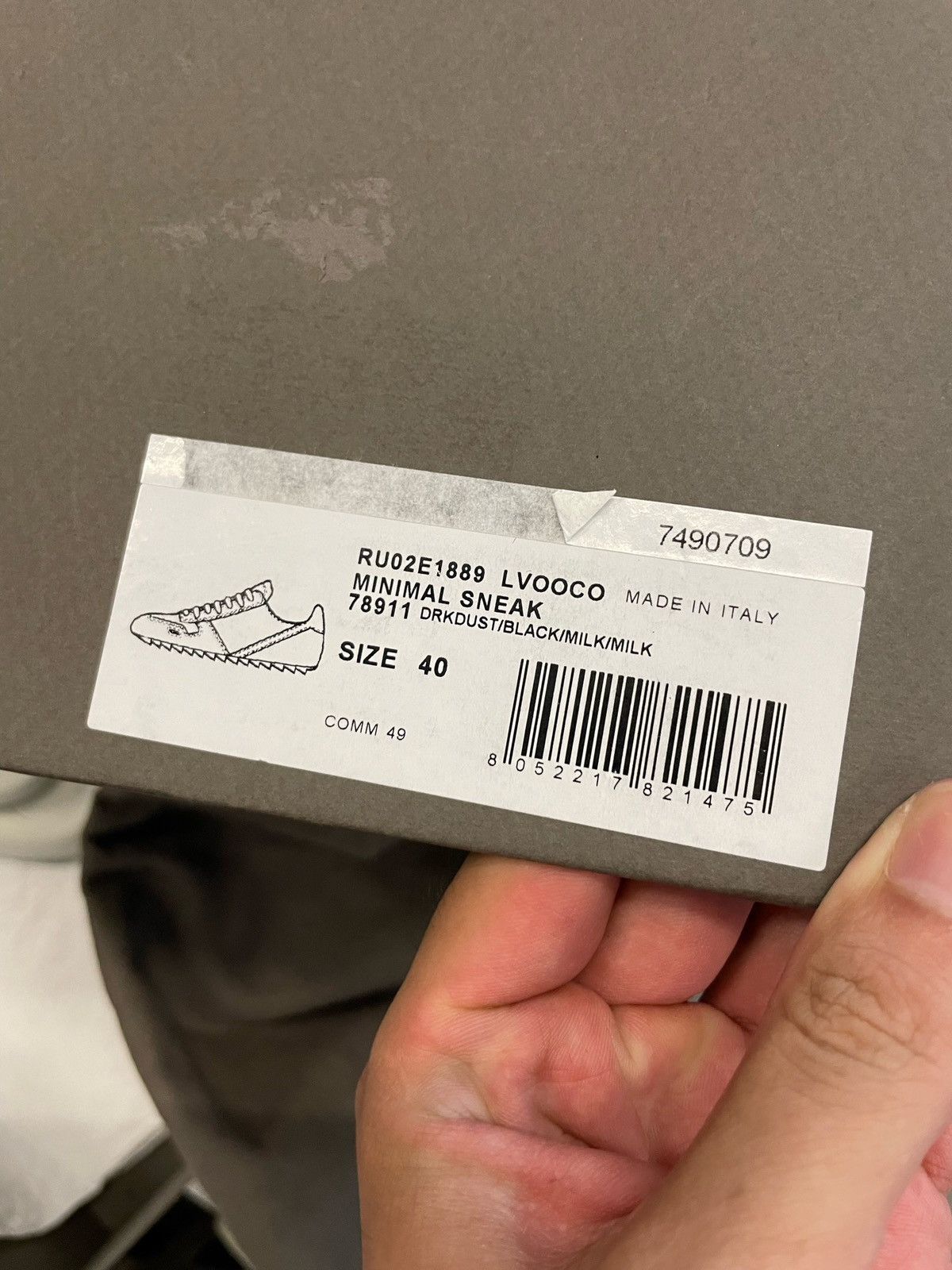 Rick Owens Rick Owens AW25 Minimal Low-Top Sneaker Size US 7 / EU 40 - 16 Thumbnail