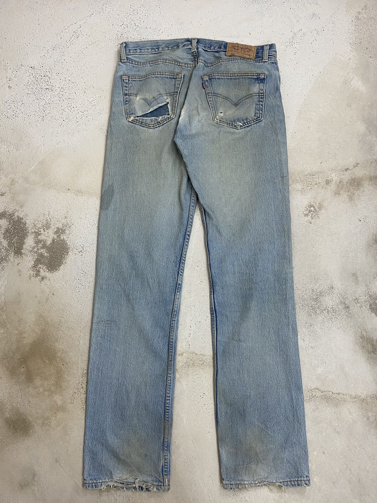 Levi's Vintage 90s Levis 501 Button Fly 311 Distressed Light Blue Size US 31 - 2 Thumbnail