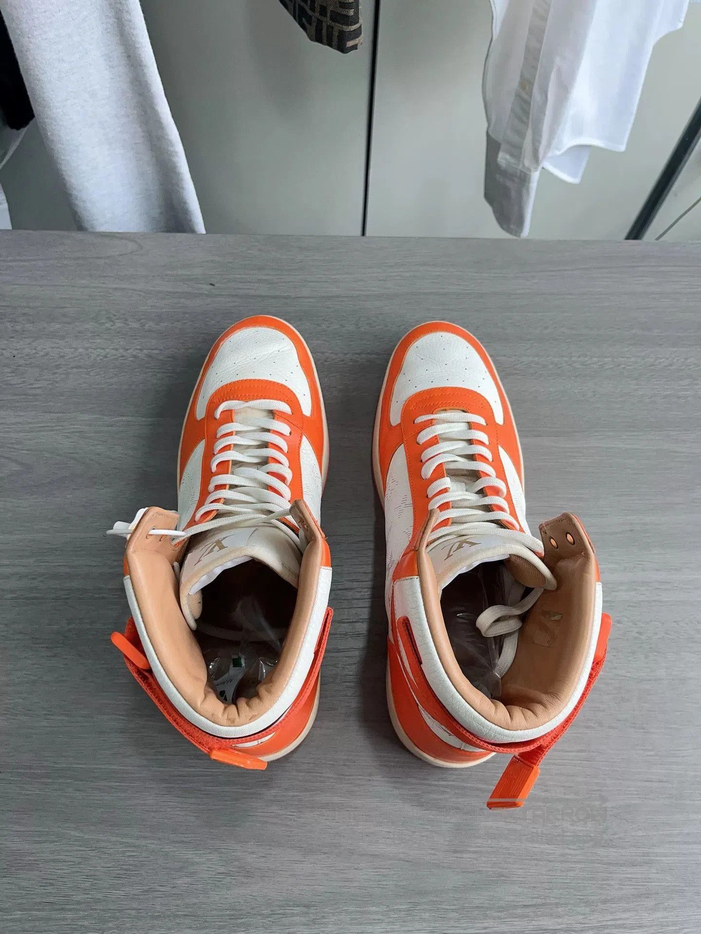 Louis Vuitton Louis Vuitton LV Rivoli Shoes. Size US 10.5 / EU 43-44 - 2 Thumbnail