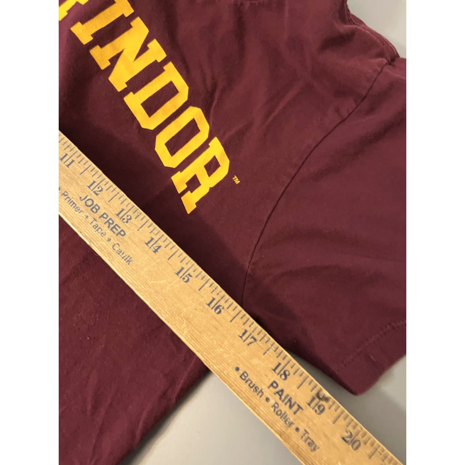 Vintage Harry Potter Mens Gryffindor Shirt Size Medium Maroon Size US M / EU 48-50 / 2 - 5 Thumbnail