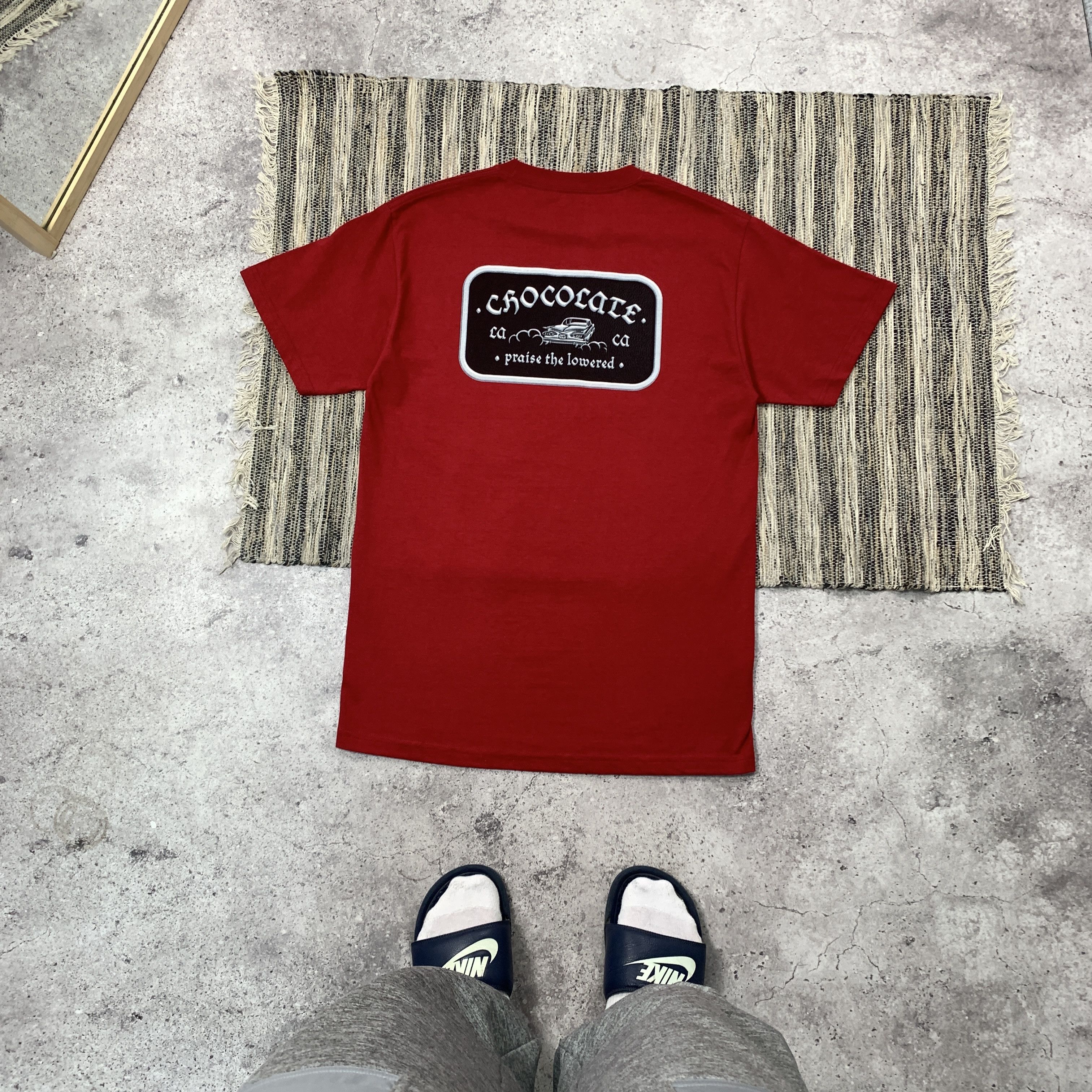 Chocolate Vintage Chocolate Praise the lowered Red Graphic Tee Shirt M Size US M / EU 48-50 / 2 - 1 Thumbnail