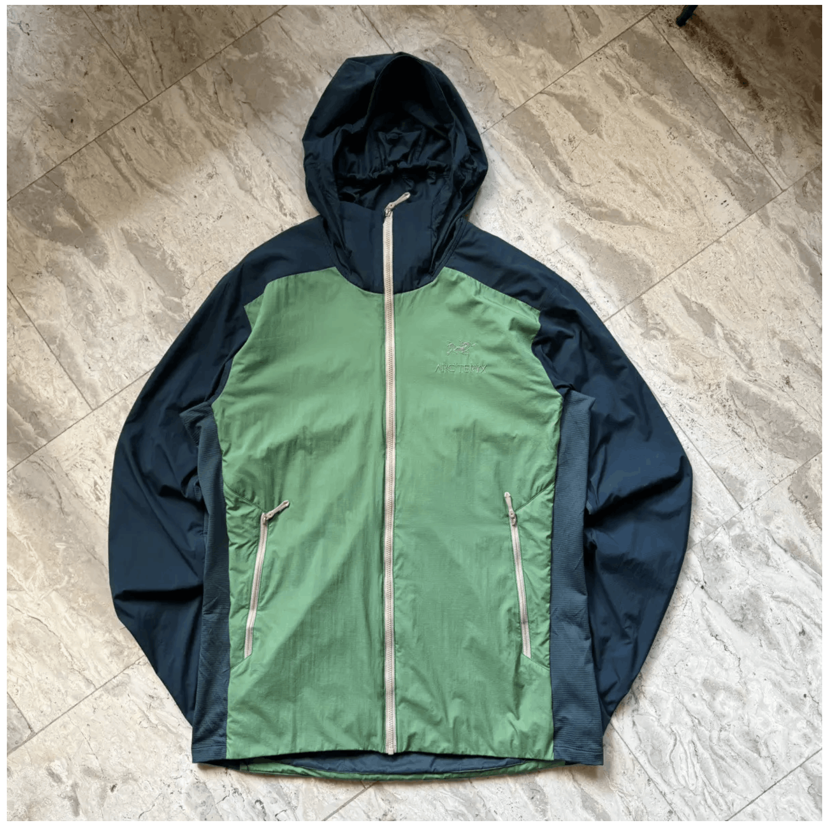 Arc'teryx Arc’teryx Atom SL Hoody in rare Jungle Maze colorway Size US M / EU 48-50 / 2 - 2 Thumbnail