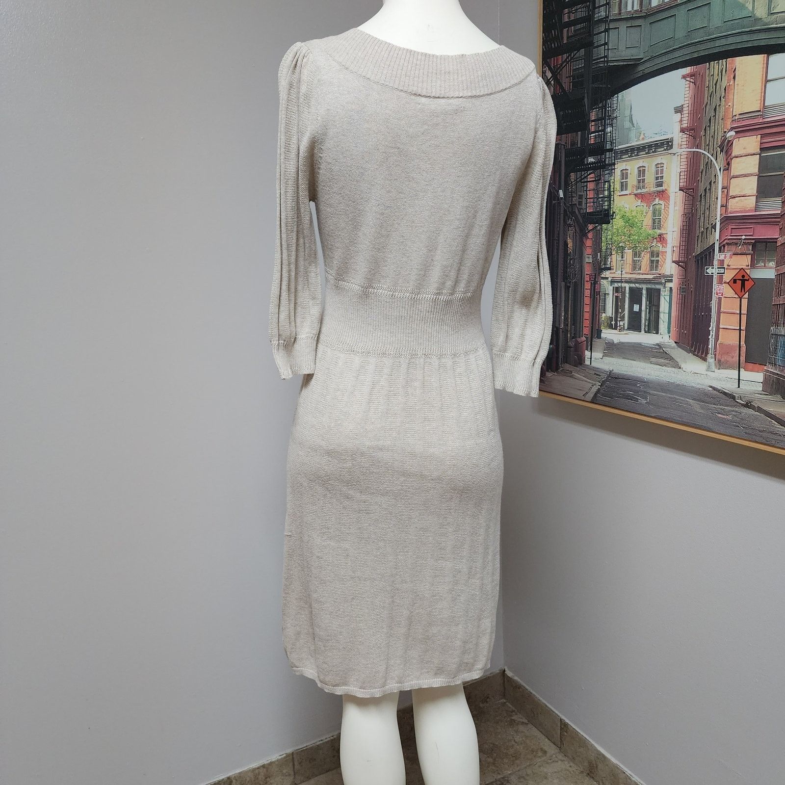 Calvin Klein Calvin Klein 100% cotton tan 3/4 sleeve knit dress sz Small Size S / US 4 / IT 40 - 2 Thumbnail