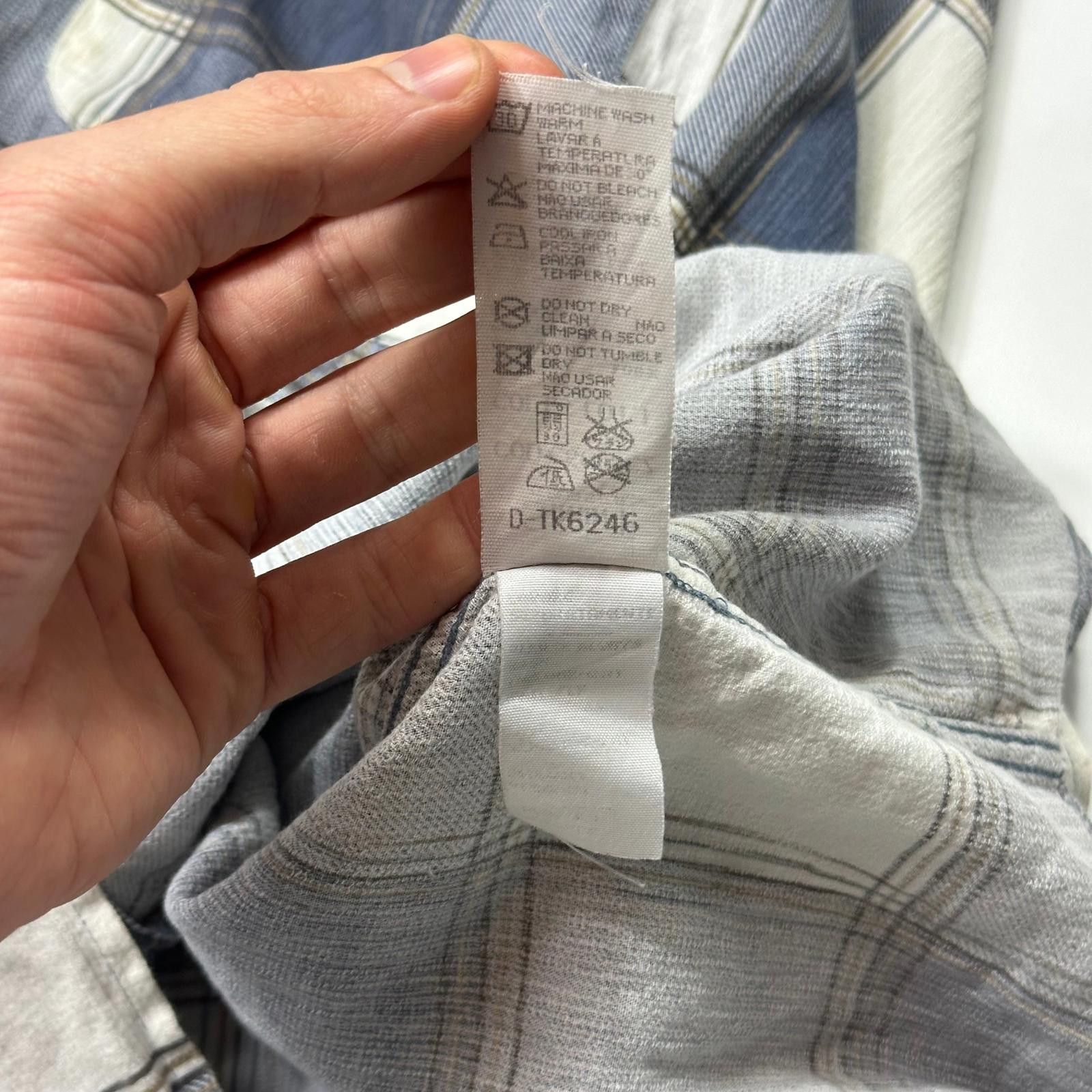 Armani Armani Jeans 90’s Checkered Heavy Cotton Flanell Shirt - XL Size US XL / EU 56 / 4 - 5 Thumbnail