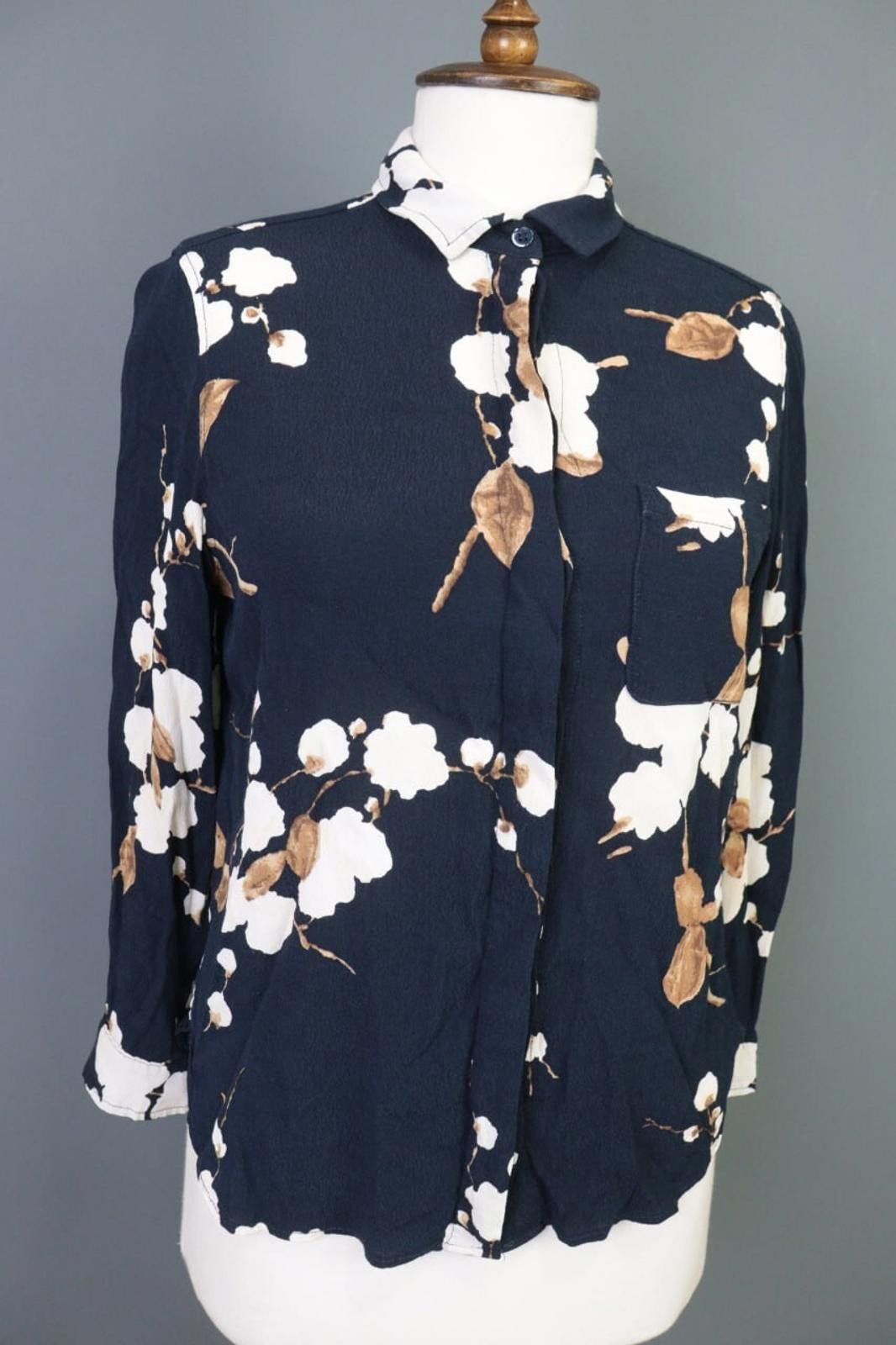 Gianni Valentino GANNI Ryder Crepe Blue Floral Shirt Top Blouse Size S Size S / US 4 / IT 40 - 5 Thumbnail