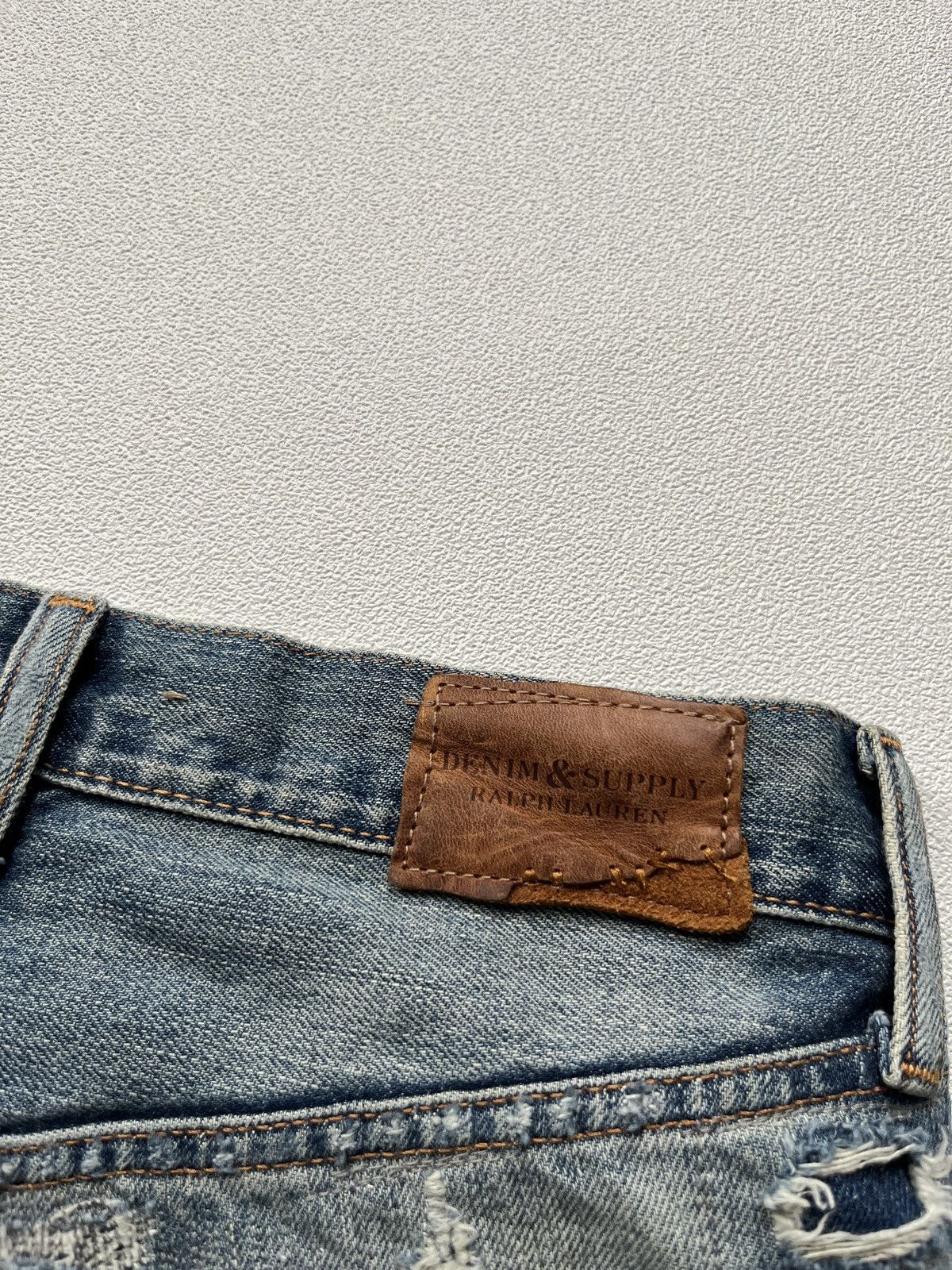 Denim & Supply Ralph Lauren Denim & Supply Ralph Lauren Distressed High Rise Boyfriend Size 27" / US 4 / IT 40 - 9 Thumbnail