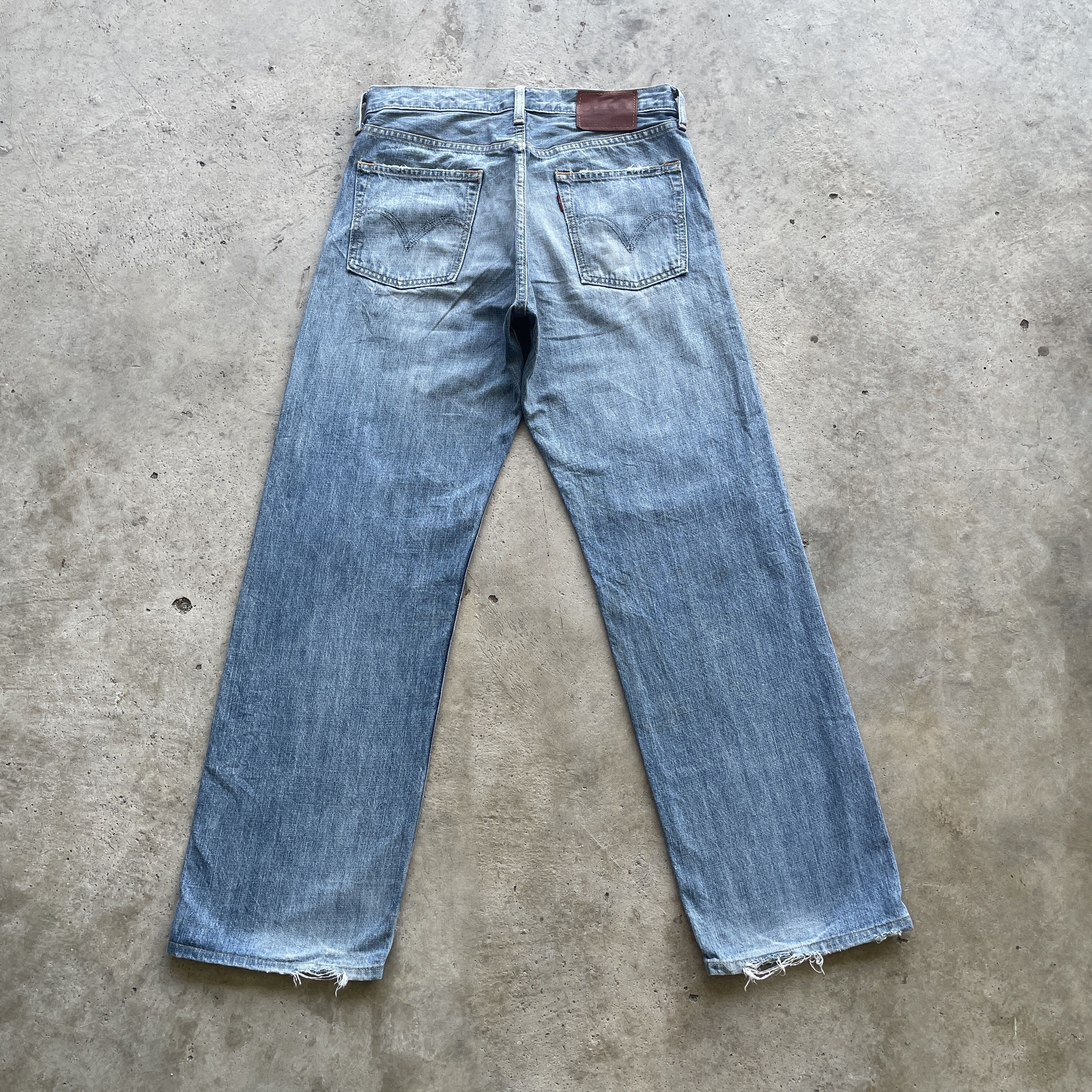 Levi's Vintage Clothing VINTAGE LEVI’S 503 DISTRESSED FADED DENIM JEANS PANTS W30 Size US 30 / EU 46 - 12 Thumbnail
