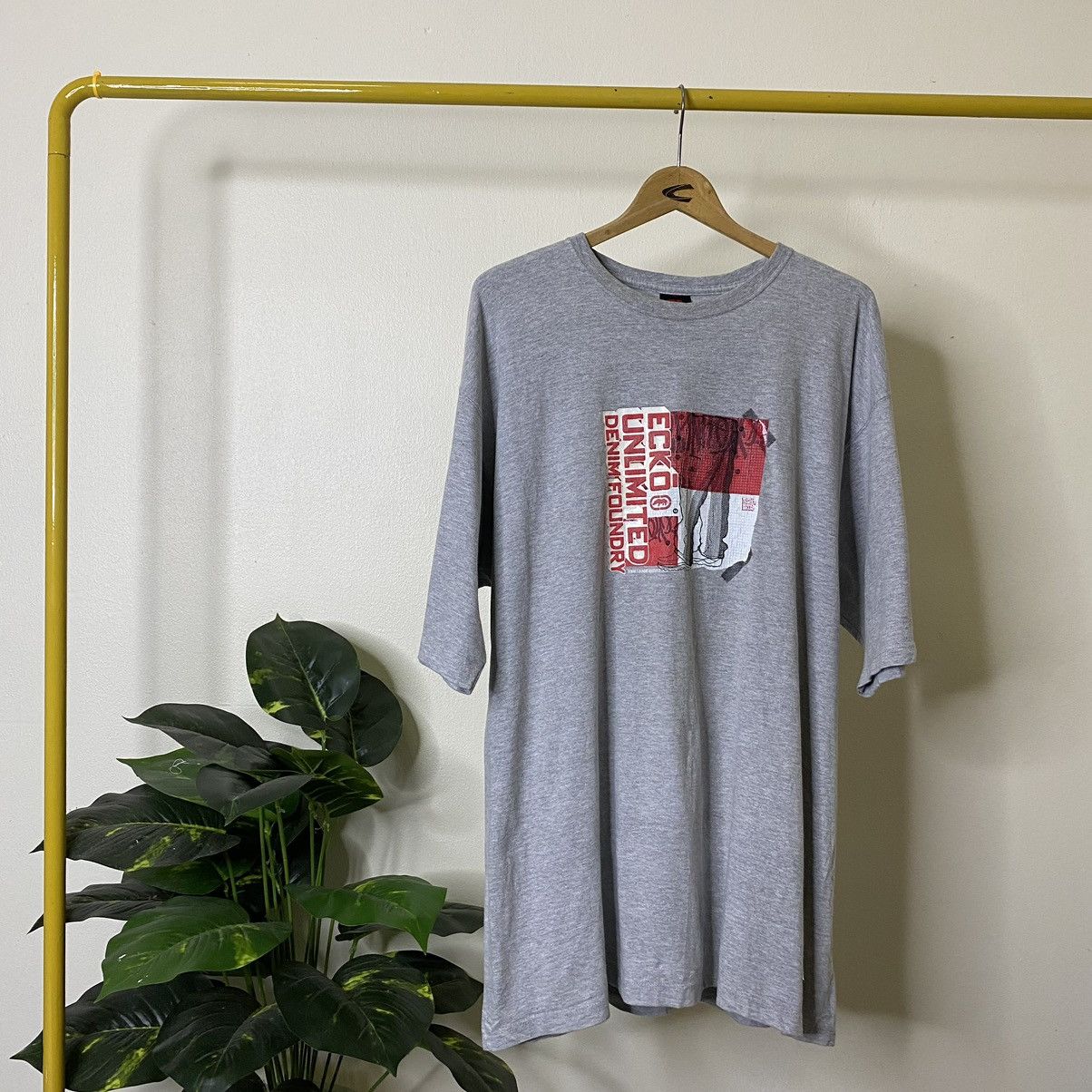 Ecko Unltd. × Vintage Vintage Y2K Ecko Unltd Denim Foundry Made in USA T Shirt Size US L / EU 52-54 / 3 - 1 Thumbnail