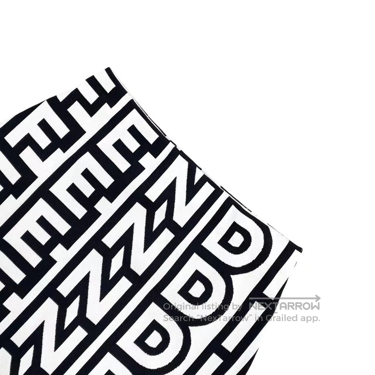 Fendi Fendi Skirt full of printed letters and logo| Size 27" / US 4 / IT 40 - 3 Thumbnail